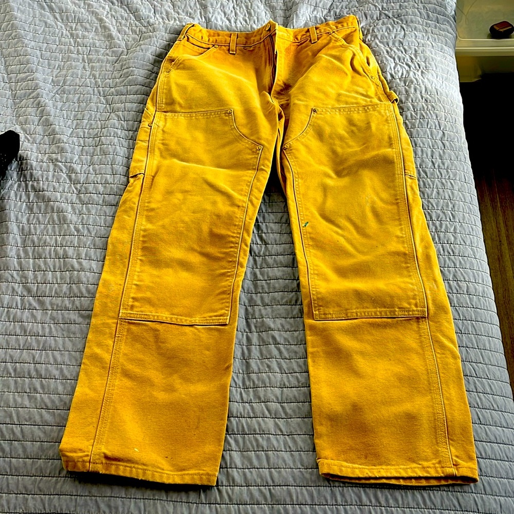 31 x 30 Carhartt Work Pants
